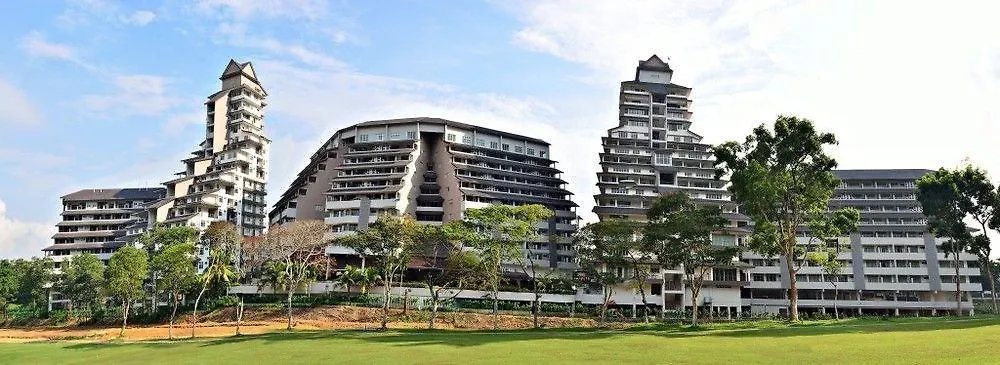 Amansari Residence Resort Johor Bahru 4*,